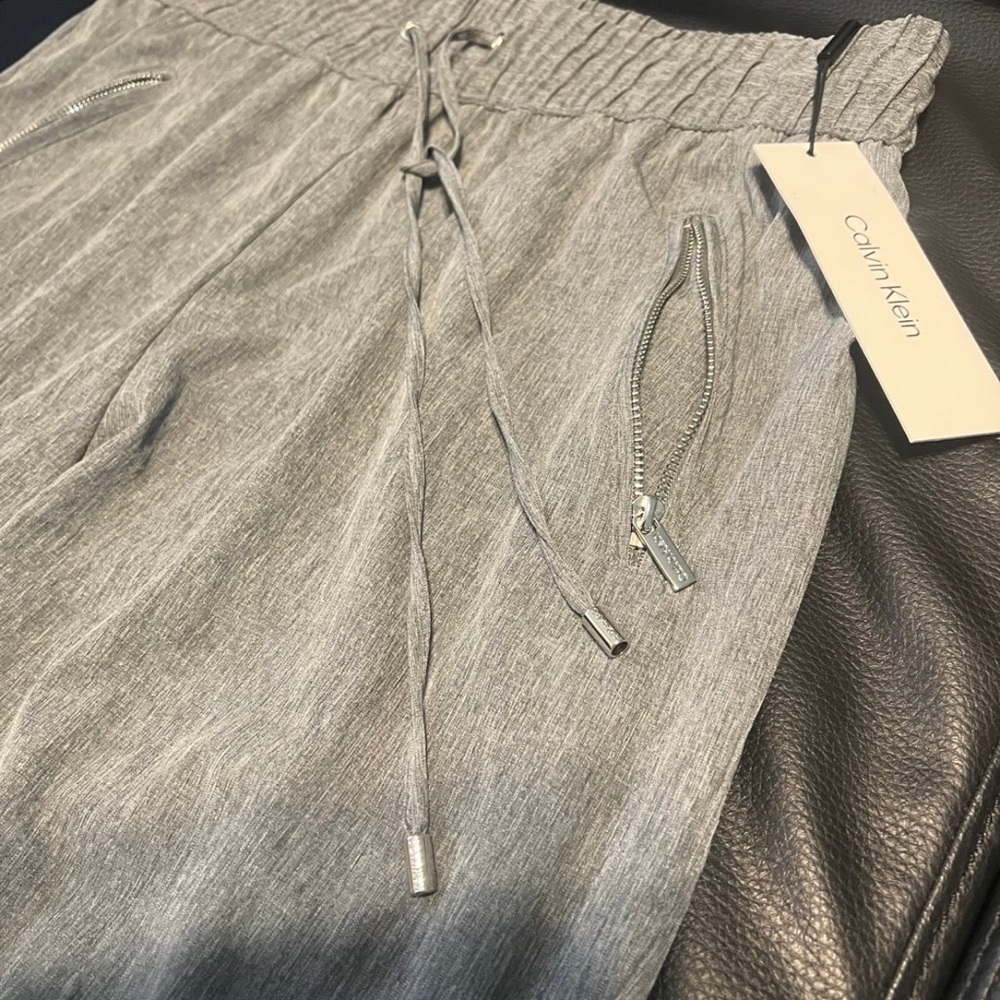 Calvin Klein NEW Gray Jogger sportswear lounge Pants